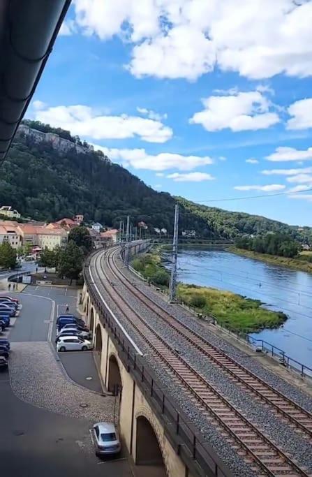 Elbblick Lägenhet Königstein an der Elbe Exteriör bild